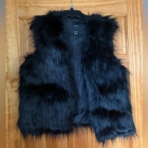 Forever 21 Black Faux Fur Vest